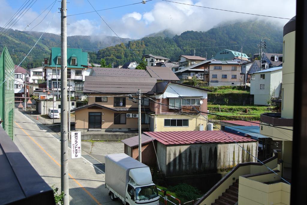 Shinazawa Hotel Nozawaonsen Bagian luar foto
